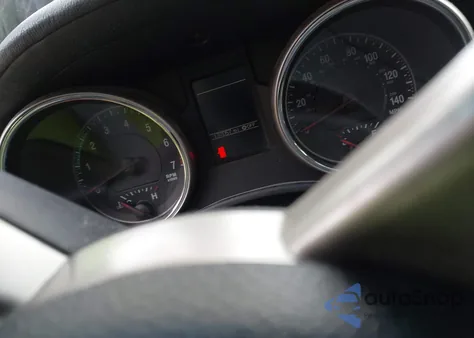 2012 Jeep Grand Cherokee Overland из США, поврежденный, VIN 1C4RJFCTXCC133543